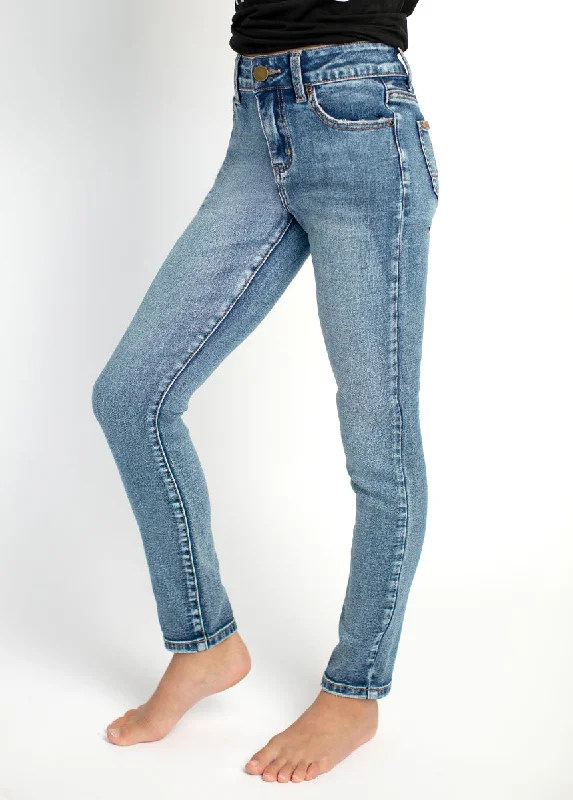 Avery Dark Distressed Skinnies in Indigo